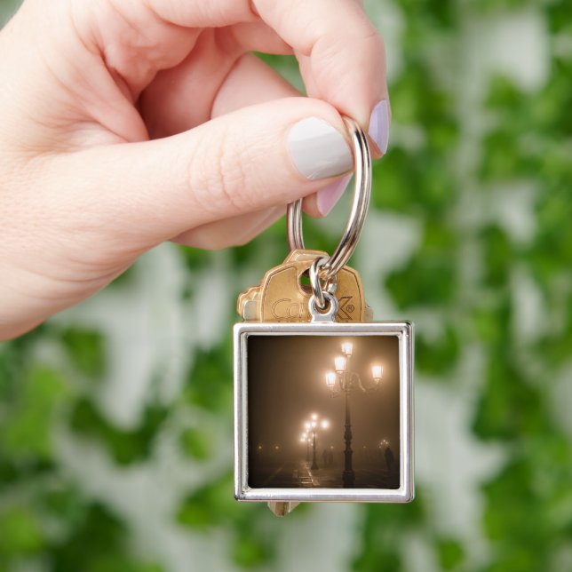 Foggy Piazza San Marco, Venedig Fyrkantig Silverfärgad Nyckelring (Hand)