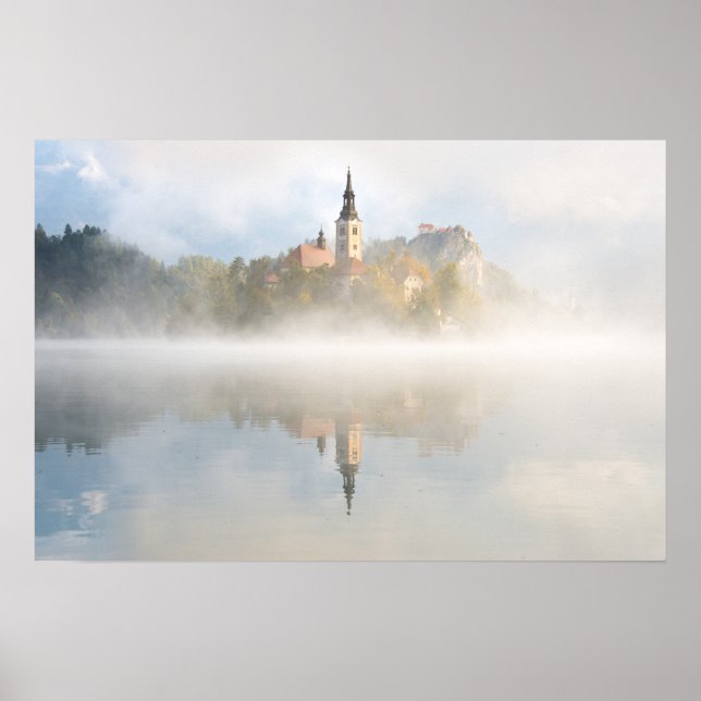 Foggy sunrise at Lake Bled Poster (Framsidan)