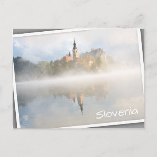 Foggy sunrise vid Sjö Bled Vykort