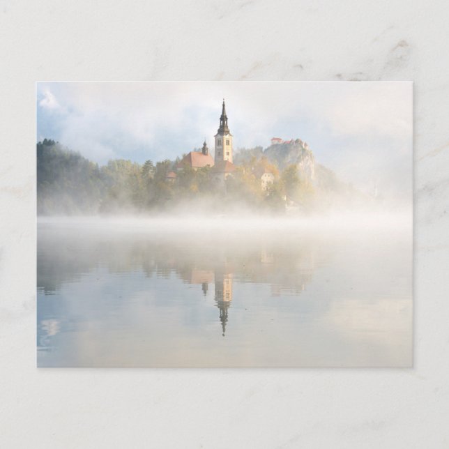 Foggy sunrise vid Sjö Bled Vykort (Framsida)