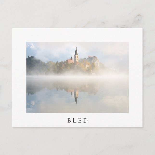 Foggy sunrise vid Sjö Bled Vykort (Framsida)