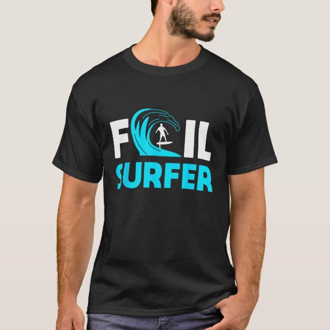 Foil Surfing Surfer Design Ocean Wave Rider 1 T Shirt (Framsida)