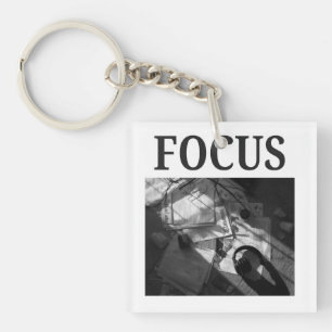 FOKUS - Mörk Akademisk Minimalistisk Fotografi