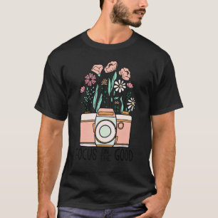 Fokus på Bra Camera Flower Vintage Wildblomma T Shirt