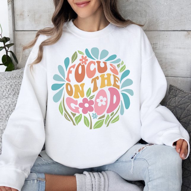 Fokusera på Bra Positive Message Retro T Shirt (Skapare uppladdad)