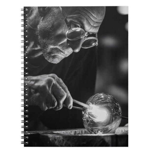 Fokuserad Crateur Black White Glassblowing Noteboo Anteckningsbok (Framsidan)