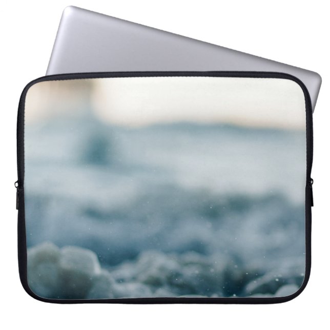 Fokusfotografi av bubblor laptop fodral (Framsidan)