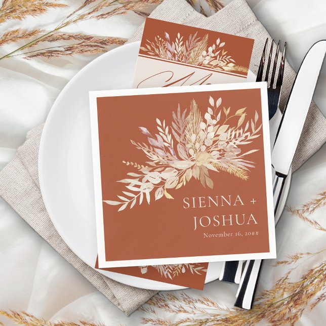 Foliage Duet Terracotta Cream Botanical Bröllop Pappersservett (Terracotta wedding cocktail napkins with bride and groom names and elegant foliage)