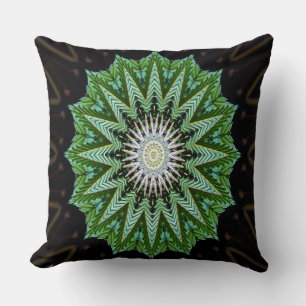 Foliage Mandala... Kudde