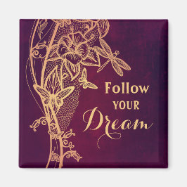 Följ din Dream Elegant Butterfly på Burgundy Magnet