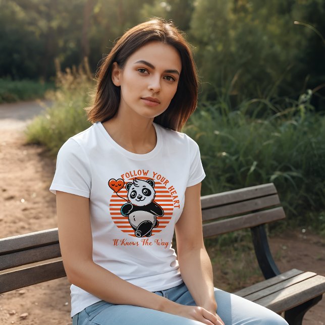 Följ din hjärtepanda Motiveringsgrafik T Shirt (Skapare uppladdad)