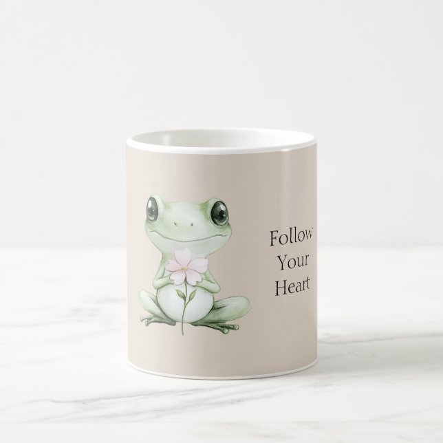 Följ Ditt Hjärtas Groda Kaffemugg (Center)