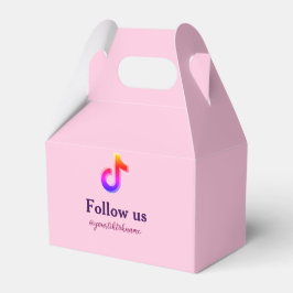 följ oss tiktok användarnamn sociala medier lägg t presentaskar