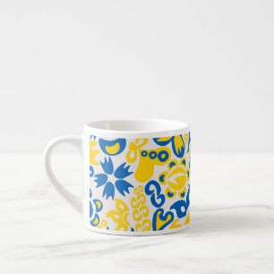 Folklore mönster med Ukrainas flagga färg Espressomugg