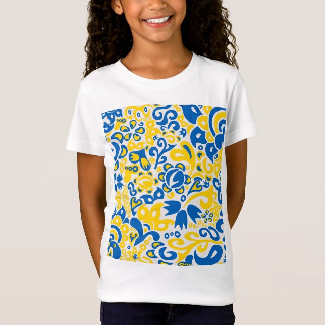 Folklore pattern with Ukrainian flag colors  T Shirt (Framsida)