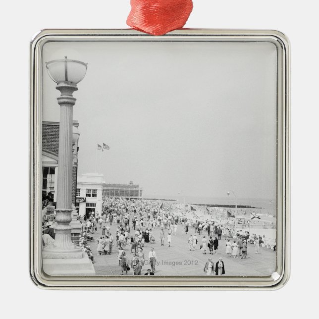 Folkmassor 2 julgransprydnad metall (Framsidan)