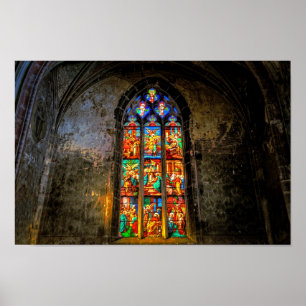 Fönster med kraftigt färgat glasskikt poster
