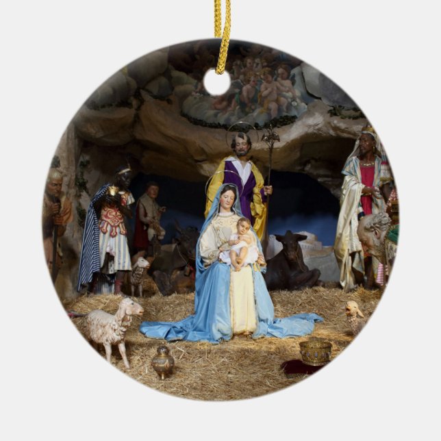 Fönstermiljö för antika jultomatienter julgransprydnad keramik (Framsidan)