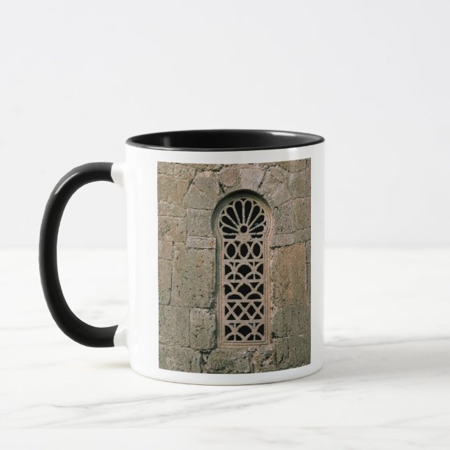 Fönstertracery, från basilicaen San Juan Mugg (Vänster)