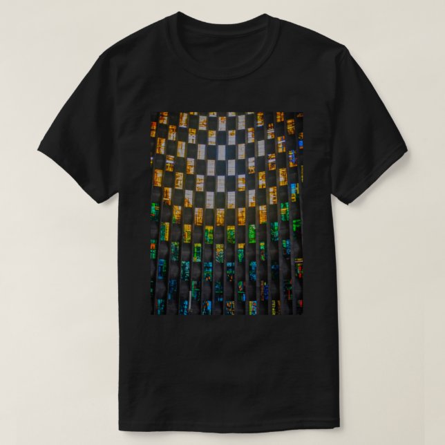 Fönstret Baptism - katedralen Coventry T Shirt (Design framsida)