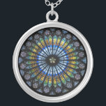 Fönstret Vintage Cathedral Stached Glass Silverpläterat Halsband<br><div class="desc">Fönstret Ro (blåtonat) i katedralen i Strasbourg,  en romersk-katolsk katedral i Strasbourg,  Alsace,  Frankrike.Underbarare katolsk och kristen gåva till honom eller henne samt en resande souvenir för dig själv och för familj och vänner.</div>