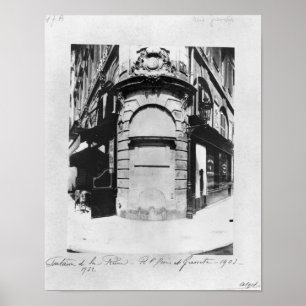 Fontaine de la Reine, rue Sanktt-Denis, Paris Poster