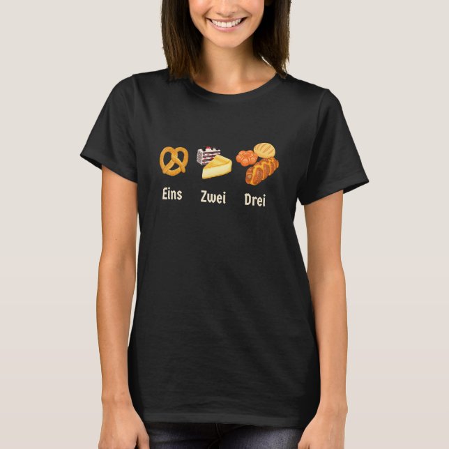 Food Traveler Pretzel Polyglot Learning German Ger T Shirt (Framsida)