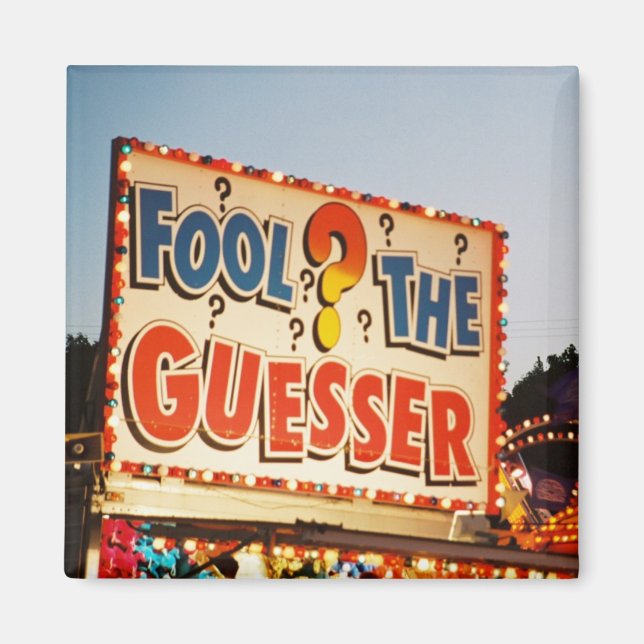 Fool Guesser Magnet (Framsidan)