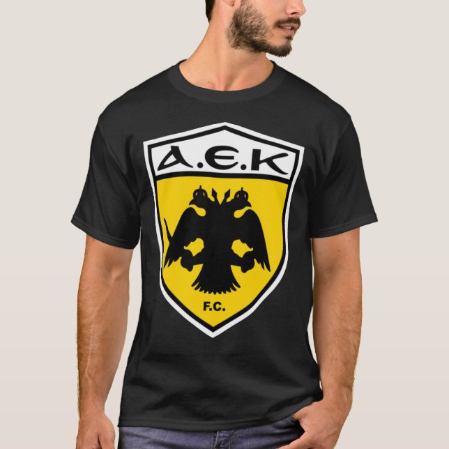 FOOTBALL-AEK ATHENS LOGOTYP Essential T-Shirt (Framsida)