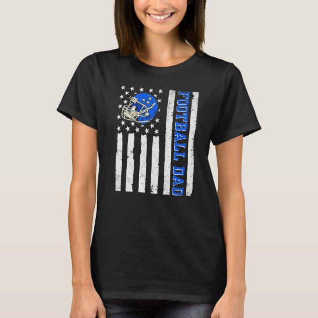 Football Dad American USA Flag Proud Dad Of Baller T Shirt (Framsida)