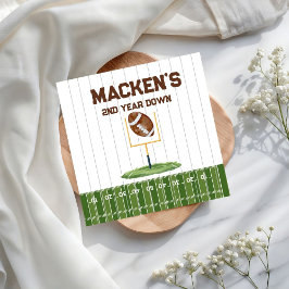 Football second year down boy birthday pappersservett