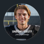 Football Team Player Custom Photo Buttons Knapp<br><div class="desc">Let your team spirit soar! These custom photo buttons supporting your favorite player will be the hit of the ball game. Upload your photo and edit the text to include Team name, Player name, or customize to suit your style. Available in multiple sizes and shapes so your team member is...</div>