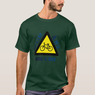 för alla som SÄTTER BILEN OCH KÖR CYKEL vän retro T Shirt