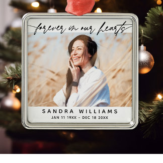 För alltid i våra hjärtan - enkelt skriptfoto julgransprydnad metall