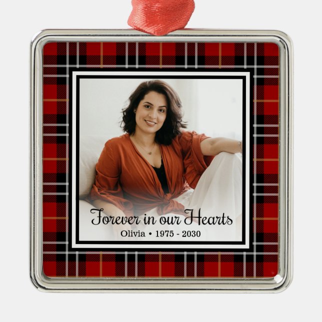 För alltid i våra hjärtan, minnesfärgad papp julgransprydnad metall (Framsidan)