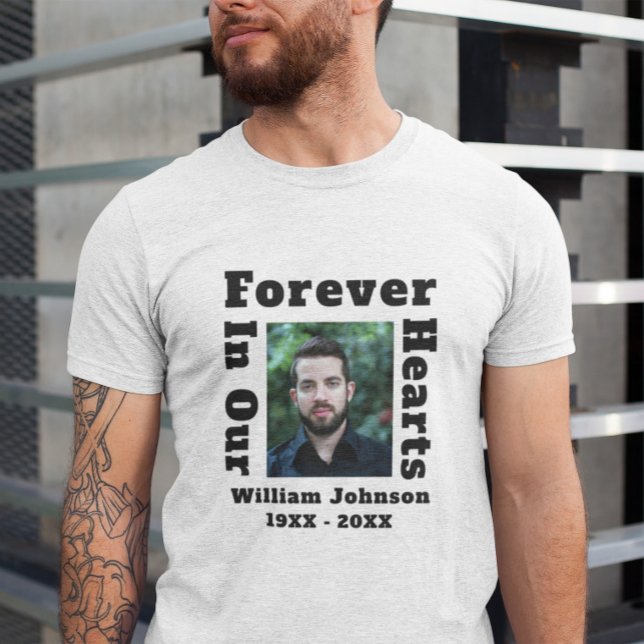 För alltid i vårt hjärtstillestånd med att lyssna  t shirt (Skapare uppladdad)