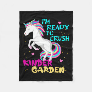 För att krossa Kindergarten Unicorn första dagen i Fleecefilt