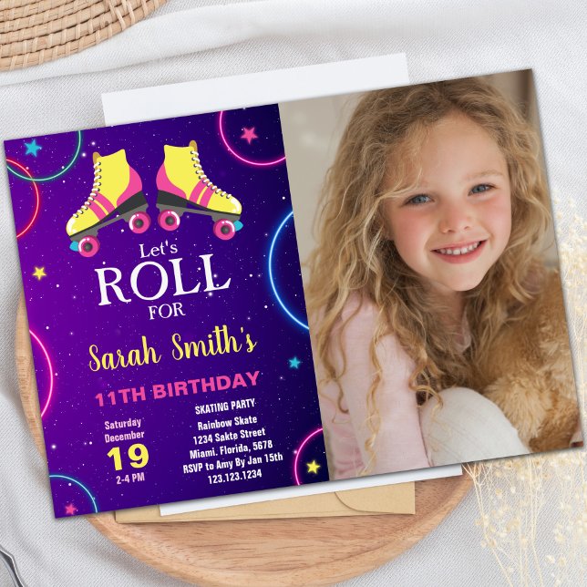 för barn för anpassadets Skattepartsinbjudningar Inbjudningar (Yellow Pink Skating Birthday Invitations w photo)
