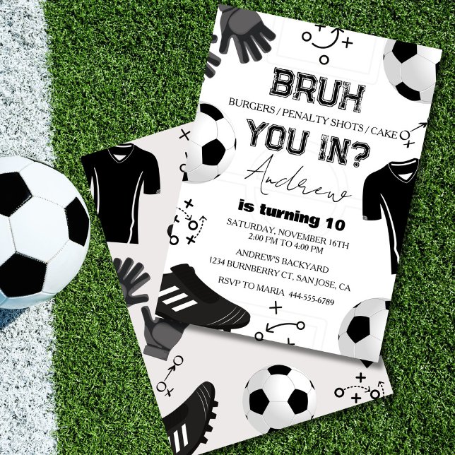 För barn för inbjudan till födelsedagskalender i B (Bruh, you in? Kick off the fun with this soccer birthday invitation for kids!)