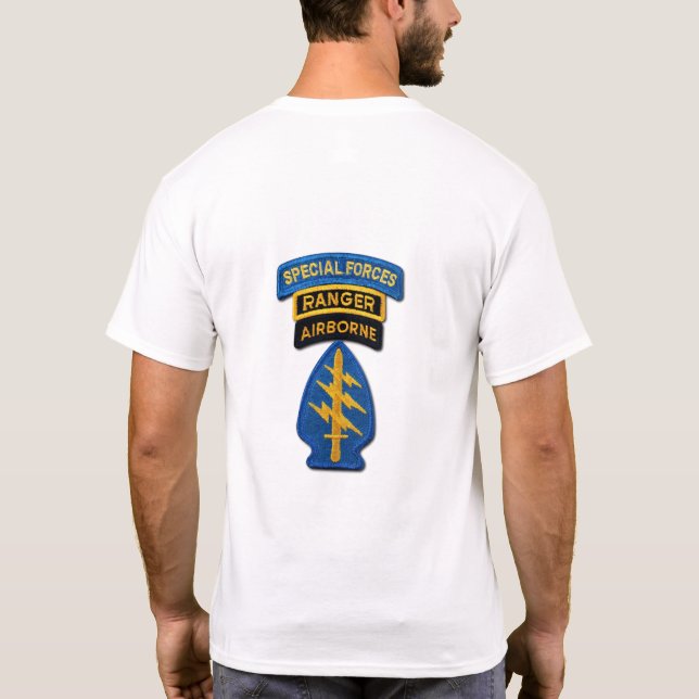 För baskerskogsvaktare SF för speciella styrkor Tee (Baksida)