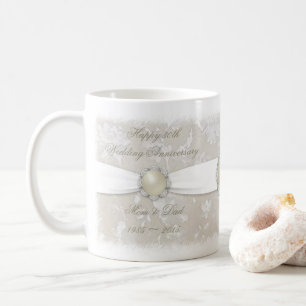 För bröllopsdagkaffe för djärv damast 30th mugg