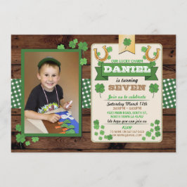 För dagfödelsedagsfest för St. Patricks inbjudan