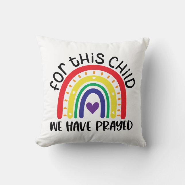För detta barn har vi sökt med Boho Rainbow Kudde (Framsida)