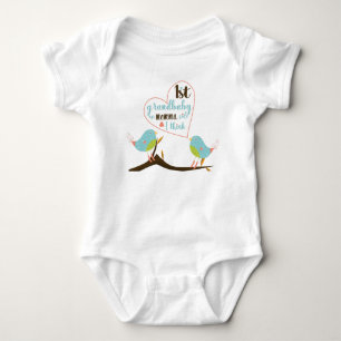 "För första Grandbaby" för två fåglar Bodysui T Shirt