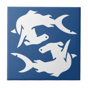 För Hammerheadhajen för det djupa hav belägger  Kakelplatta