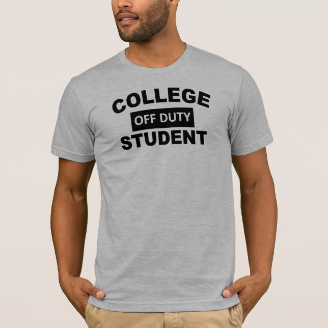 För högskola arbetsuppgiftstudent av - tee shirt (Framsida)