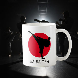 För karatekaffe för KA-RA-TEA rolig gåva för mugg