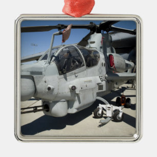 För kobraattack för AH-1Z toppen helikopter Julgransprydnad Metall
