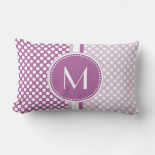 För lavendelpolka dots för lila   Monogram Lumbarkudde