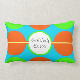 För limefruktgrönt för sommaren cirklar den lumbarkudde